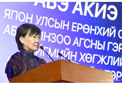 Абэ Акиэ Монголд дахин айлчилна