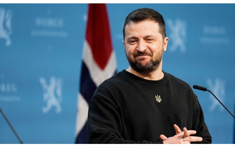 Владимир Зеленский Германд гэнэтийн айлчлал хийв